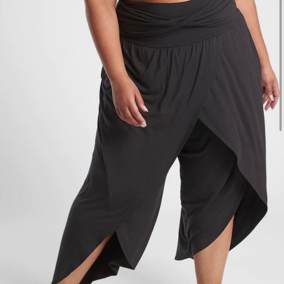 Athleta Release Pant NWT or NWOT Black Medium Wide Leg - Picture 6 of 10
